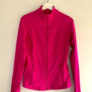 Lululemon “Define” jacket in Fuschia